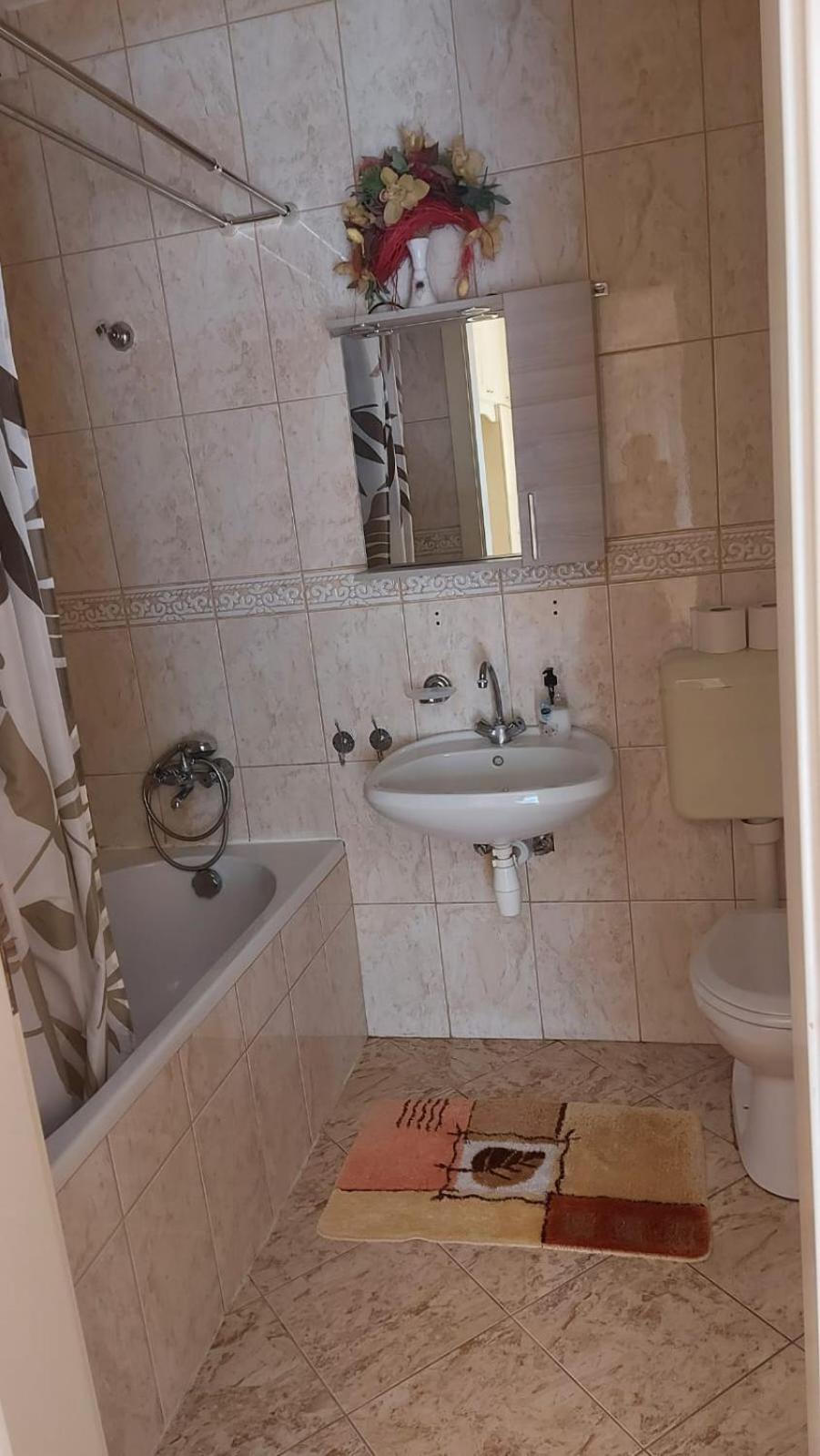 David Apartman Gyula Δωμάτιο φωτογραφία